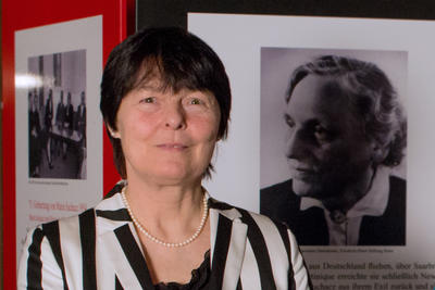 Bild vergr��ern: Die K�nstlerin und Publizistin Dr. Marlies Obier wird am kommenden Samstag durch ihre Marie Juchacz-Ausstellung im Museum Wilnsdorf f�hren.