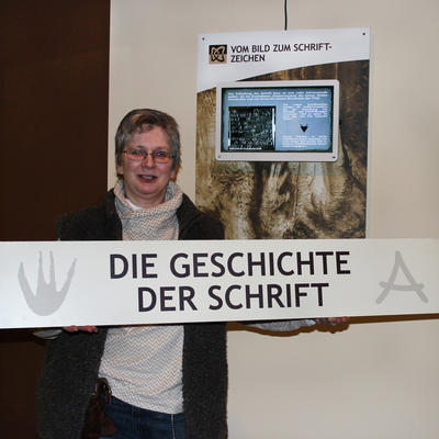 Bild vergr��ern: Wenn das Museum Wilnsdorf wieder f�r Besucher �ffnen darf, wartet die neue Dauerausstellung �Die Geschichte der Schrift� auf Sie - mit vielen tollen Highlights und interessanten Informationen rund um die �lteste Kulturtechnik der Menschheit!