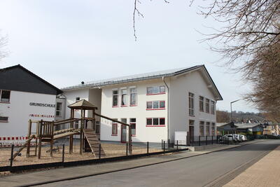 Die Erweiterung der Grundschule Niederdielfen ist erfolgreich abgeschlossen.