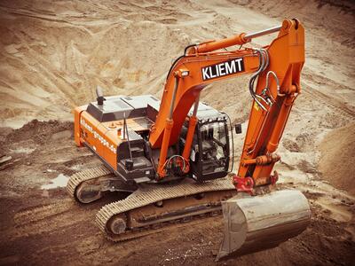 Bild vergr��ern: Bagger