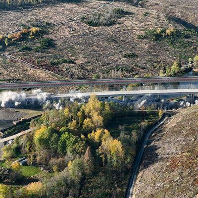 Bild vergr��ern: Sprengung TB Landeskroner Weiher