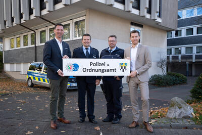 Einzug Polizei 1