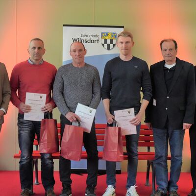 Bild vergr��ern: Sportlerehrung 2023 - Carsten Boller, Burkhard Krumm, Kevin Krumm