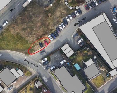 Bild vergr��ern: Wegfallende Parkfl�che am Wilnsdorfer Einkaufszentrum